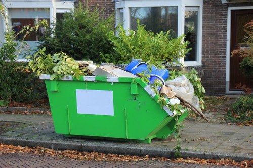 Choosing a professional waste clearance service